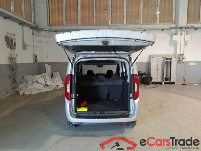 FIAT DOBLÒ CARGO / 2014 / 5P / COMBI CH1 LOUNGE 1.6 MJET 120CV E6D-F N1 #5