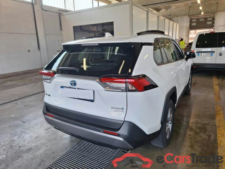 TOYOTA RAV4 / 2018 / 5P / CROSSOVER 2.5 HV 222V E-CVT BUSINESS 4WD #2