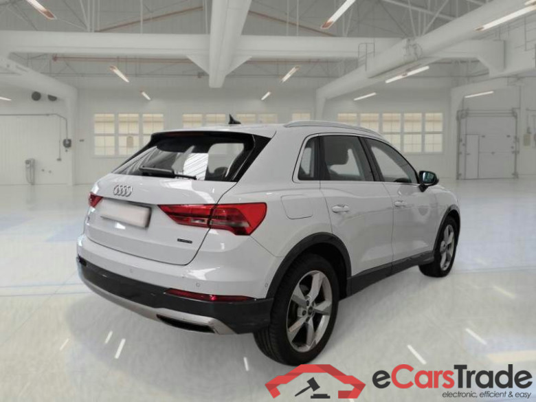 AUDI Q3 / 2018 / 5P / SUV 35 TDI QUATTRO S TRONIC BUSINESS ADVANCE #2