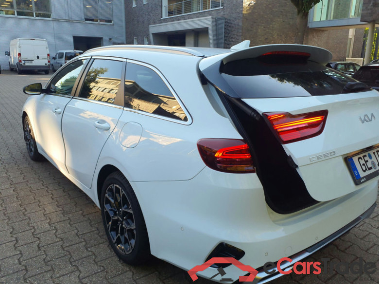 Kia Ceed Sportswagon  #4