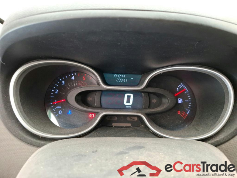 Trafic III Fourgon Grand Confort L1H1 1200 1.6 dCi 125CV BVM6 E6 #6