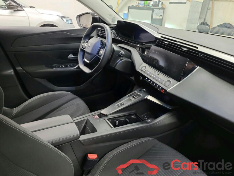PEUGEOT - PEU 308 1.2 PureTech 130PK EAT8 Active Pack With Connect Nav * PETROL * #3