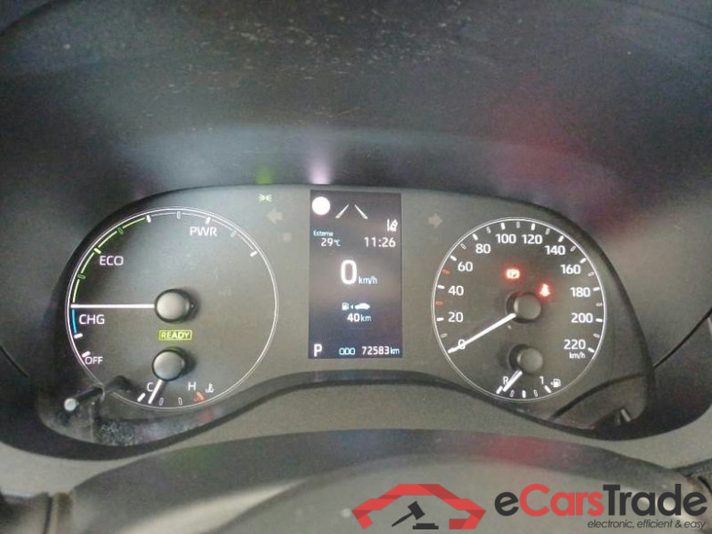 TOYOTA YARIS / 2020 / 5P / BERLINA HYBRID BUSINESS MY20 #4