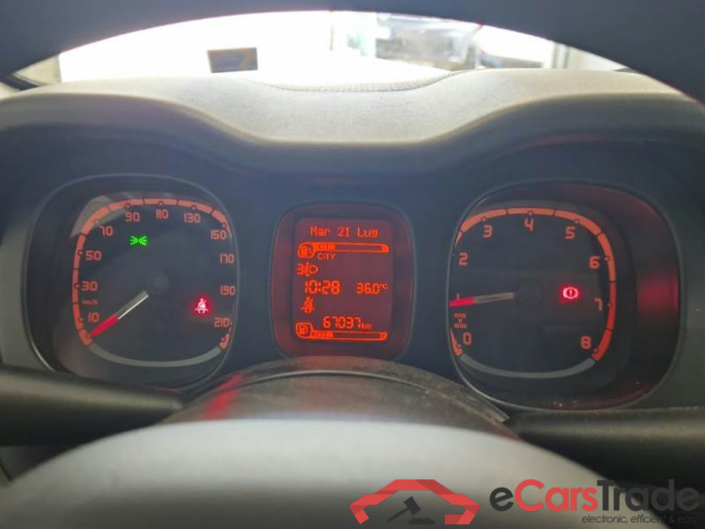 FIAT PANDA / 2011 / 5P / BERLINA 1.0 70CV SeS HYBRID #4