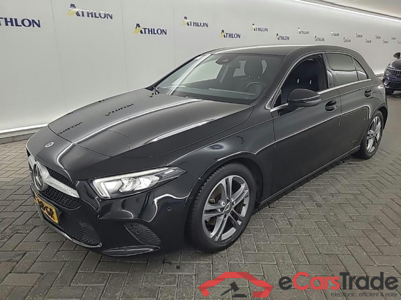 MERCEDES-BENZ A-klasse A 180 7G-DCT Business Solution 5D 100kW #1