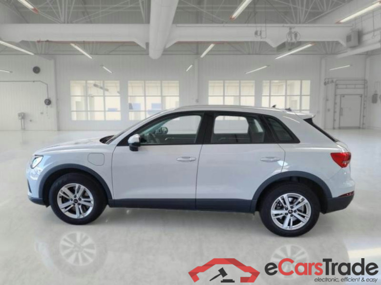 AUDI Q3 1.4 45 TFSIe Plug-In Hybrid Aut. LED Virtual Navi Camera Klima PDC ... #5