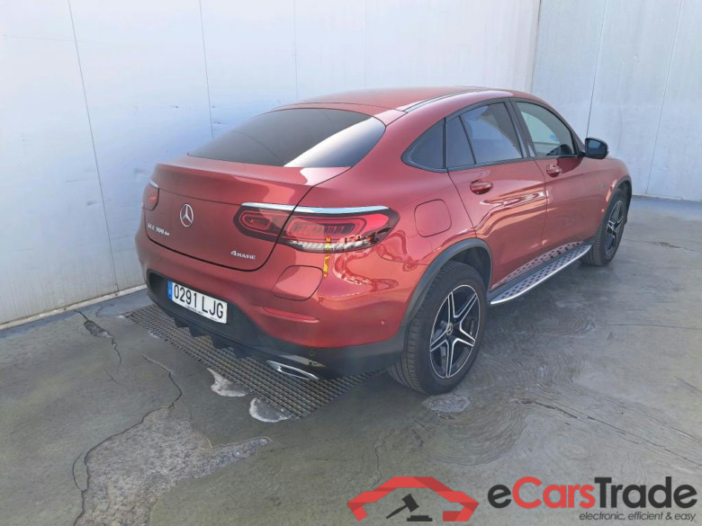 MERCEDES-BENZ GLC Coupé / 2019 / 5P / coupé GLC 300 de 4MATIC #2