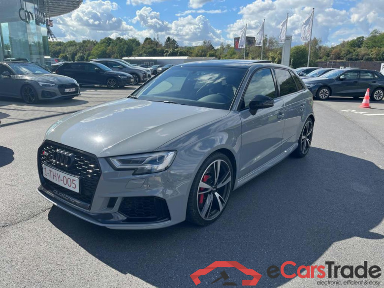 AUDI RS3 Sportback Audi RS 3 Sportback    294(400) kW(ch) S tronic