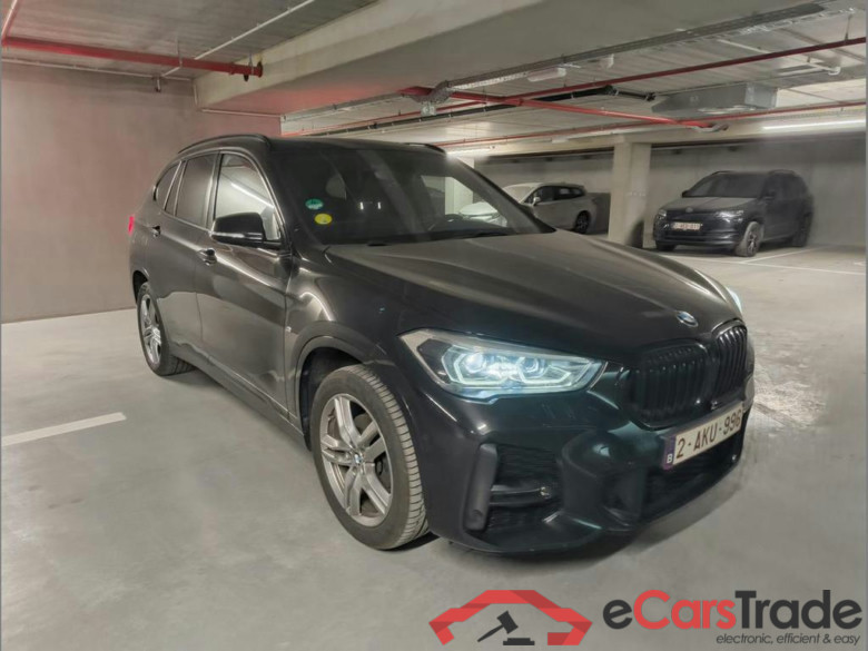 BMW X1 2.0 sDrive18d M-Sport Aut. Pano LED Ambient Navi-Pro 1/2 Sport-Leather KeylessGo Camera Klima PDC ... #2