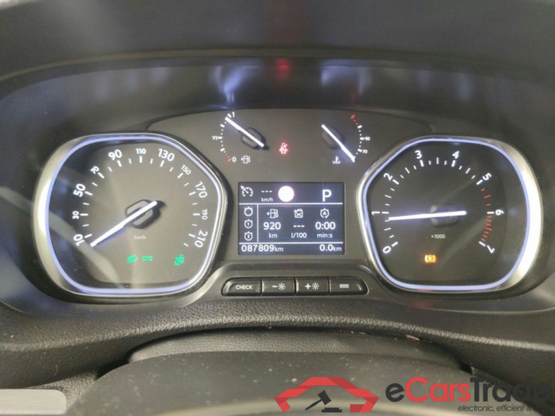 Peugeot Expert Standard L2 2.0 BlueHDi 145 EAT8 4d #6