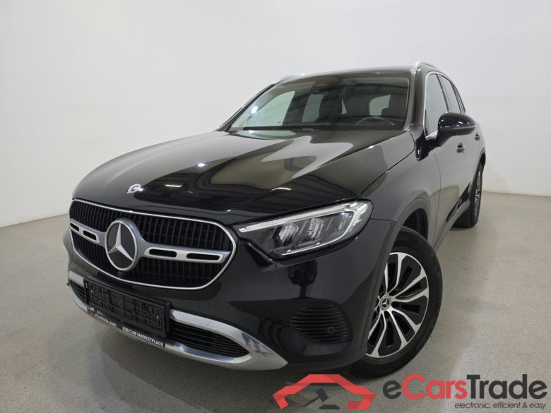 Mercedes GLC 220d 4Matic Aut. LED Ambient Widescreen ACC Navi Sport-Leather KeylessGo Camera Klima PDC ...