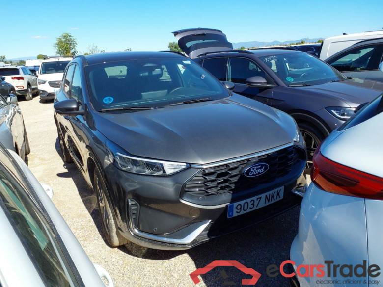 FORD Kuga 2.5 PHEV 243cv AutomÃ¡tico ST-LINE X(Panorama-Roof + Winterpack)