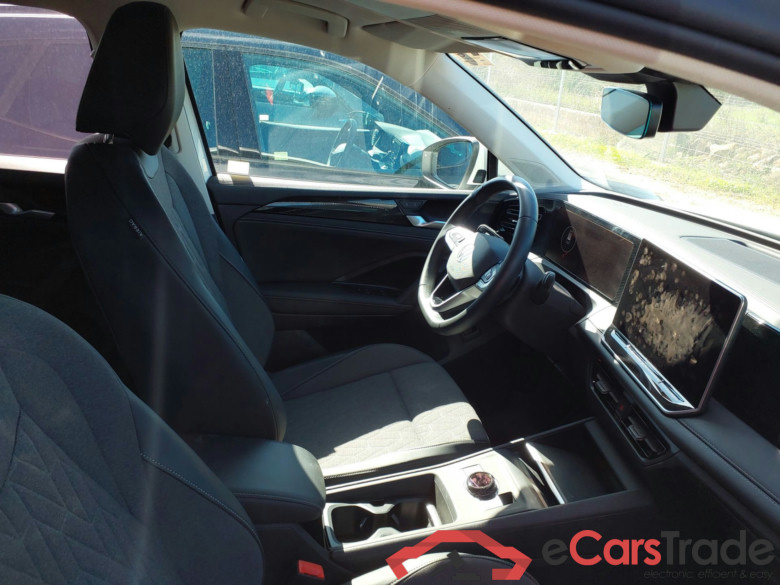 VOLKSWAGEN Tiguan Tiguan 2.0 TDI 110 kW (150 CV) DSG 7 MAS Automático  #3