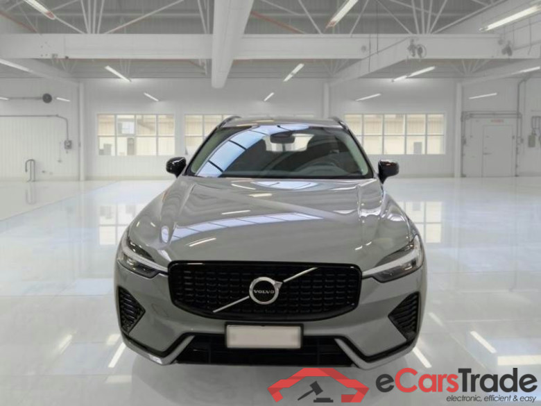 VOLVO XC60 / 2021 / 5P / SUV B4 D AUTOMATICO PLUS DARK #6