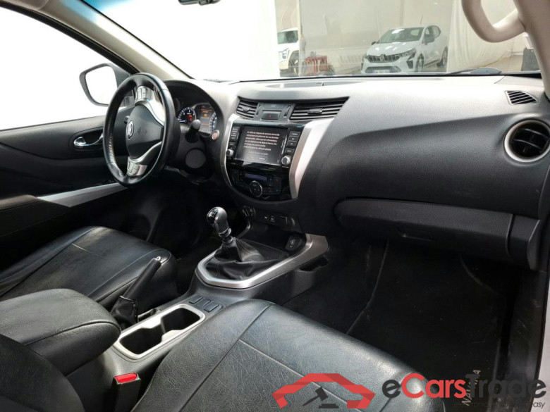 NISSAN NAVARA / 2015 / 4P / Pick-up King-Cab 2.3 dCi 160 N-CONNECTA #5