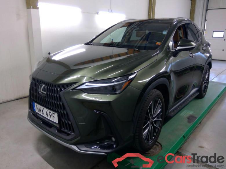 NX 450h Luxury AWD Aut #1
