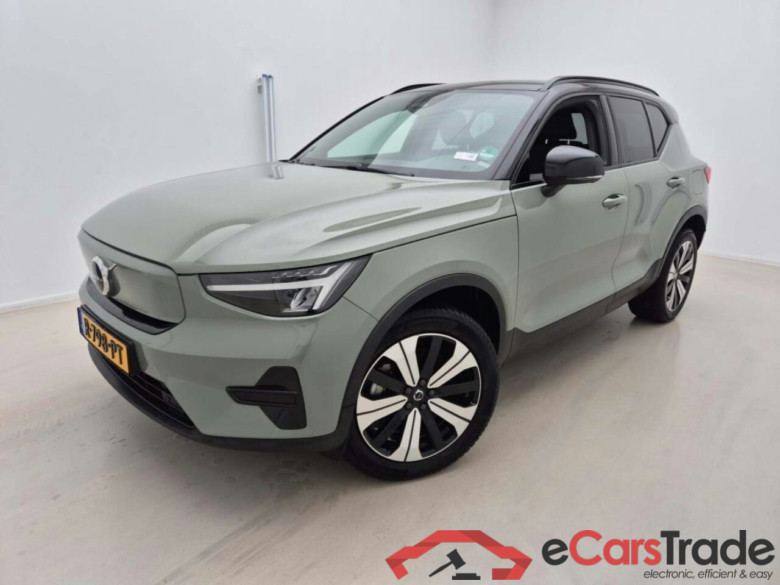 VOLVO XC40 Recharge Core 70 kWh #1