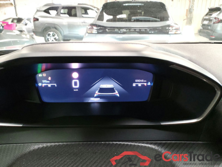PEUGEOT 2008  PEUGEOT 2008  1.2 puretech 100 allure  BVM6 #6