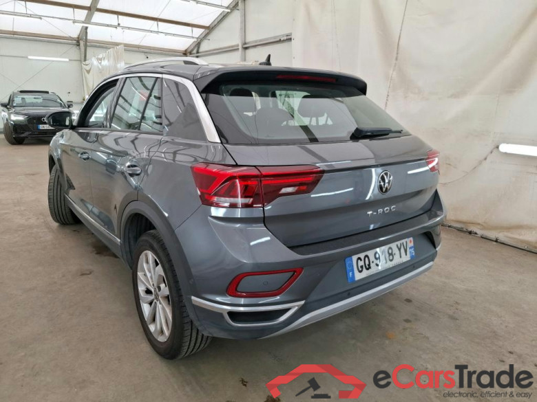 VOLKSWAGEN T-Roc / 2021 / 5P / SUV 1.5 TSI 150 EVO STYLE DSG7 #2