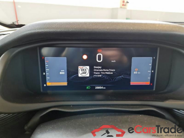 JEEP AVENGER / 2022 / 5P / SUV 1.2 TURBO ALTITUDE #4