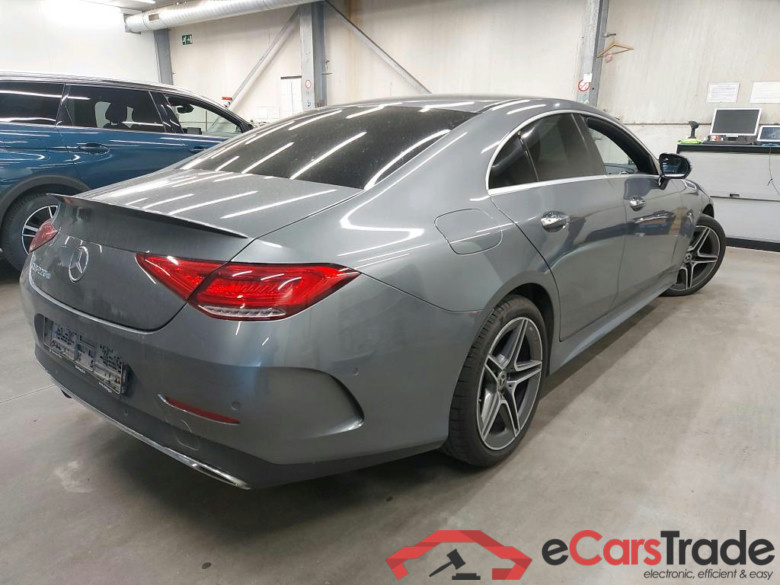 MERCEDES - MER CLS 220 d 194PK DCT AMG Line With Heated Seats & Connectivuty Navigation & 360 Camera Pack & ParkTronic & 19 Inch Alloy #2