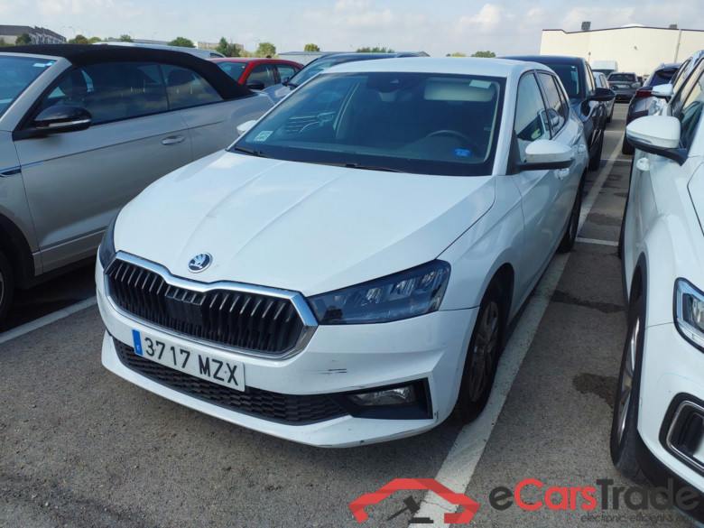 SKODA Fabia 1.0 TSI 85kW (115CV) DSG 7 vel. AutomÃ¡tico Selection(Winterpack) #1