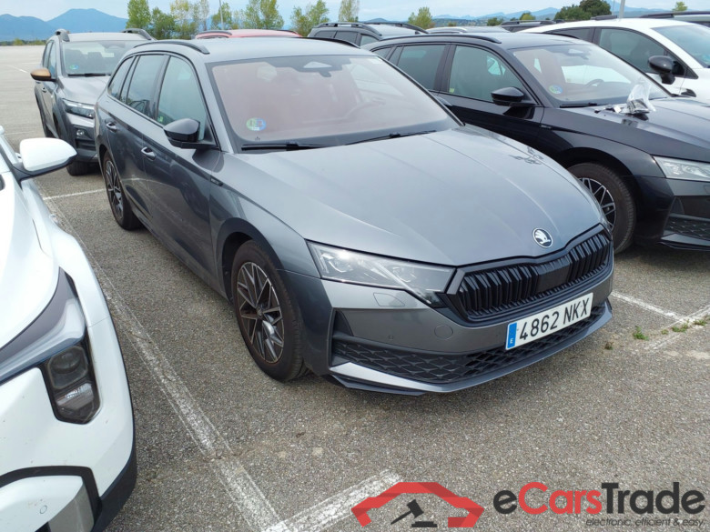 SKODA Octavia 1.5 TSI m-HEV 110 kW (150 CV) DSG 7 vel. Combi Sportline(Winterpack) #1