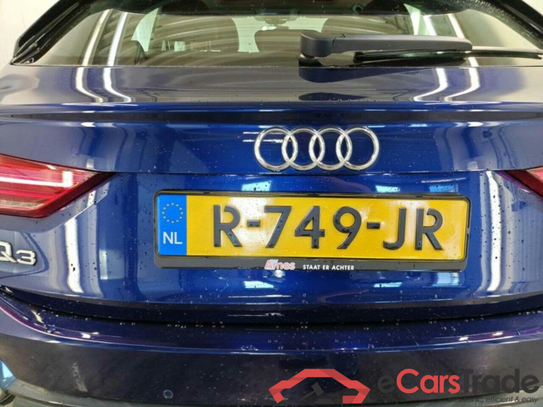 AUDI Q3 Sportback 35 TFSI Adv Edition #4
