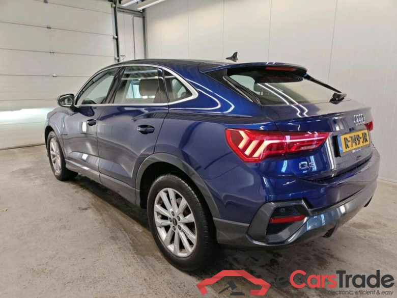 AUDI Q3 Sportback 35 TFSI Adv Edition #6