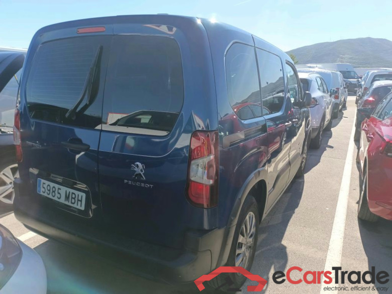 PEUGEOT Rifter / 2018 / 5P / monovolumen compacto Active Pack Standard BlueHDi 73kW #2