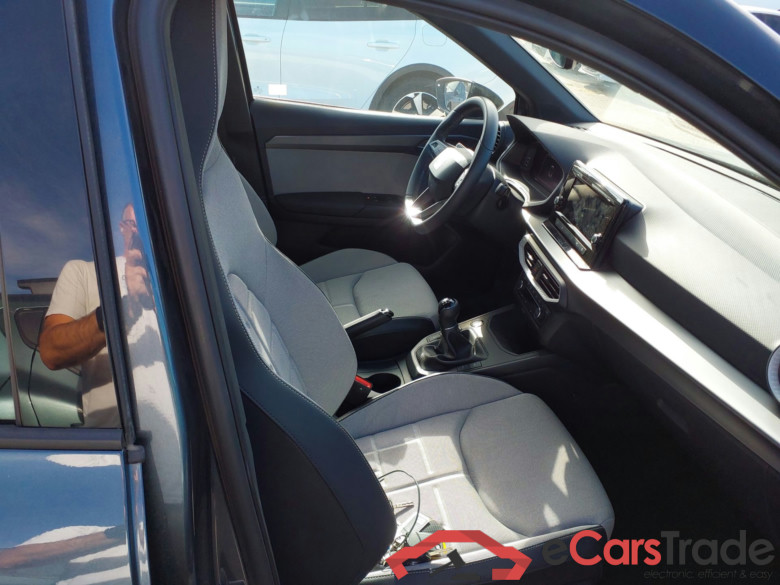 SEAT Arona 1.0 TSI 115cv Manual FR #3