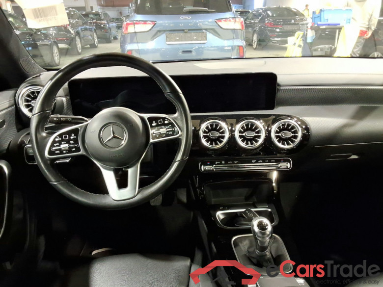 MERCEDES-BENZ CLA SHOOTING BRAKE 1.3 CLA 180 BUSINESS SOLUTION #6