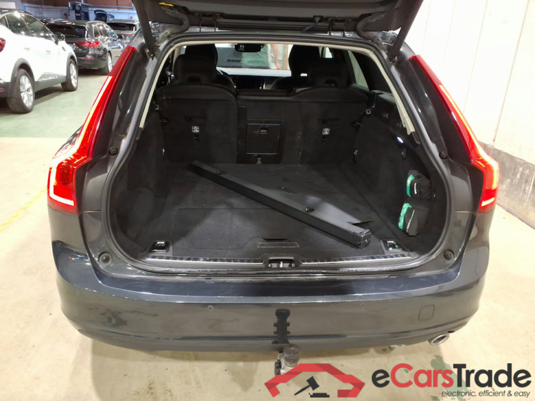 VOLVO V90 2.0 D3 GEARTRONIC MOMENTUM PRO #3