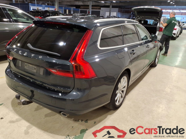 VOLVO V90 2.0 D3 GEARTRONIC MOMENTUM PRO #4