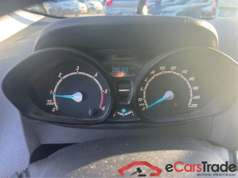 FORD Transit Courier/2014/4P/furgón der.turis Van 1.5 TDCi 56kW Trend #5