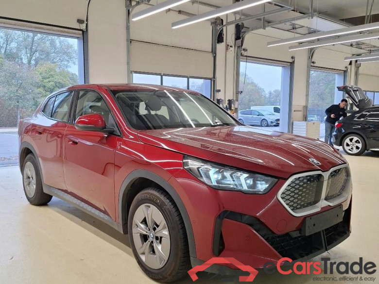 BMW iX2 eDrive20 Aut. LED LC-Pro Navi-Pro KeylessGo Camera Klima PDC ... #2