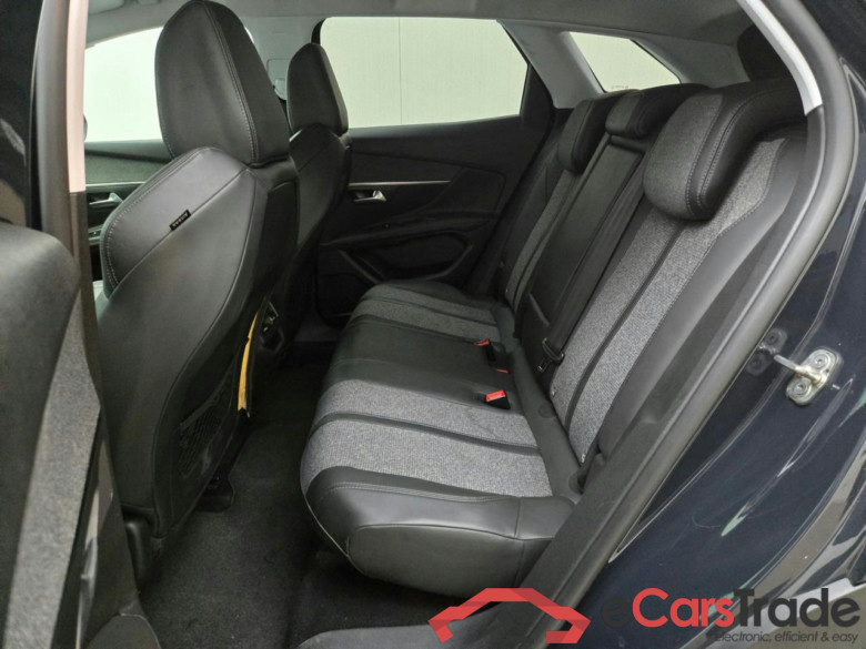 PEUGEOT 3008 1.2 PureTech Allure #5
