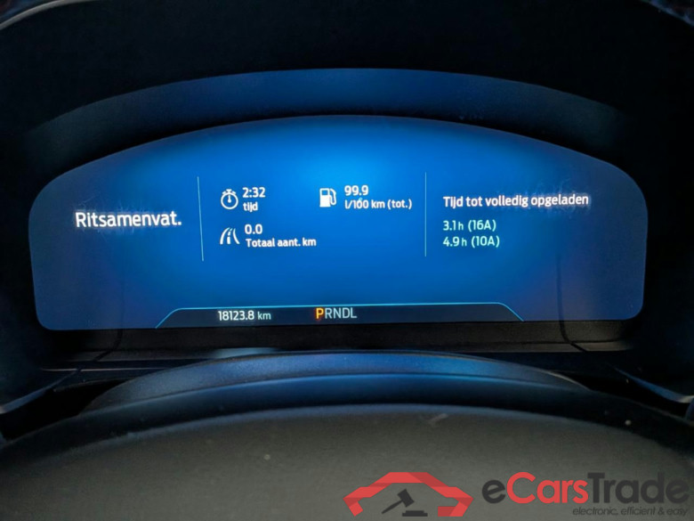 FORD Kuga 2.5 PHEV ST-Line #6