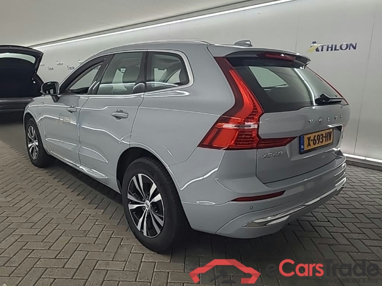 VOLVO XC60 T6 AWD Plug-in hybrid Core - Bright 5D 257kW #4