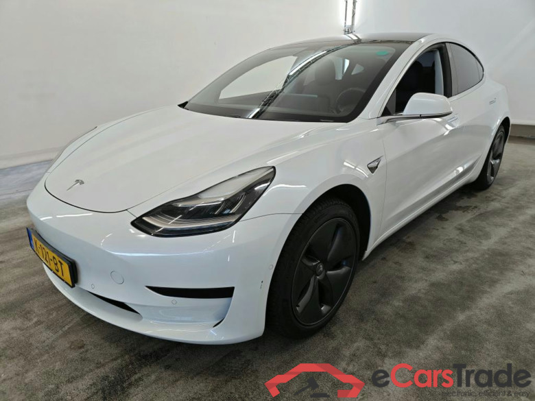 Tesla Model 3 Standard Range Plus RWD 4d