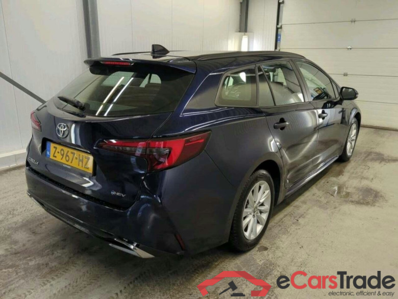 TOYOTA Corolla Touring Sports Hybrid 140 Active #2