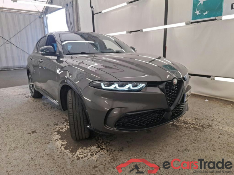 ALFA ROMEO Tonale / 2022 / 5P / SUV 1.3T PHEV 280 AT6 Q4 Veloce #5