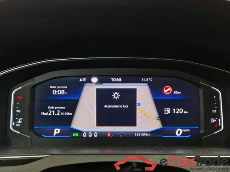 VOLKSWAGEN PASSAT / 2019 / 5P / STATION WAGON VAR. 2.0 TDI SCR EVO 110KW EXECUTIVE DSG #4
