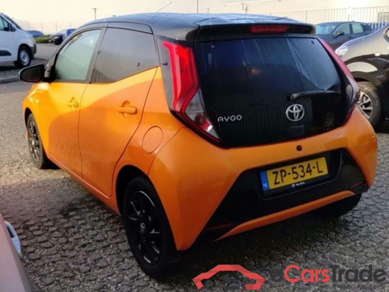 TOYOTA Aygo 1.0 VVT-i x-cite #3