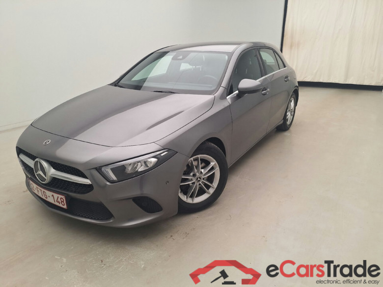 Mercedes-Benz A-Klasse A 180 d Business Solution 5d #2