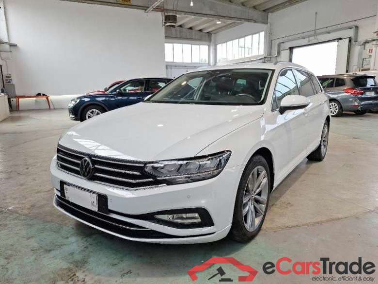 VOLKSWAGEN PASSAT / 2019 / 5P / STATION WAGON VAR. 2.0TDI SCR EVO 90KW BUSINESS DSG