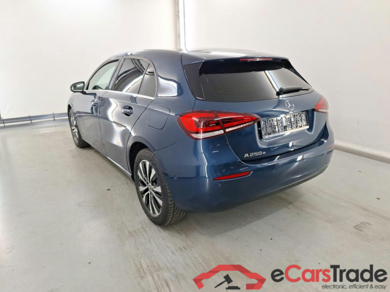 MERCEDES-BENZ A-CLASS 1.3 A 250 E DCT BUSINESS SOLUTION #3