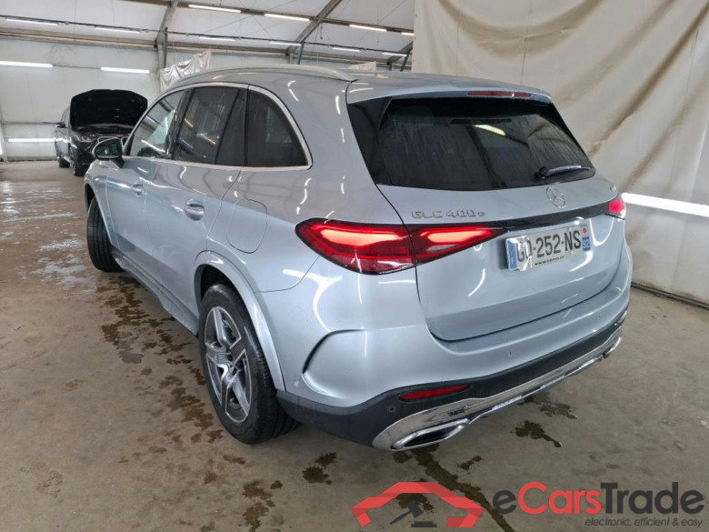 MERCEDES-BENZ GLC / 2022 / 5P / SUV GLC 400 e AMG Line 4MATIC #5