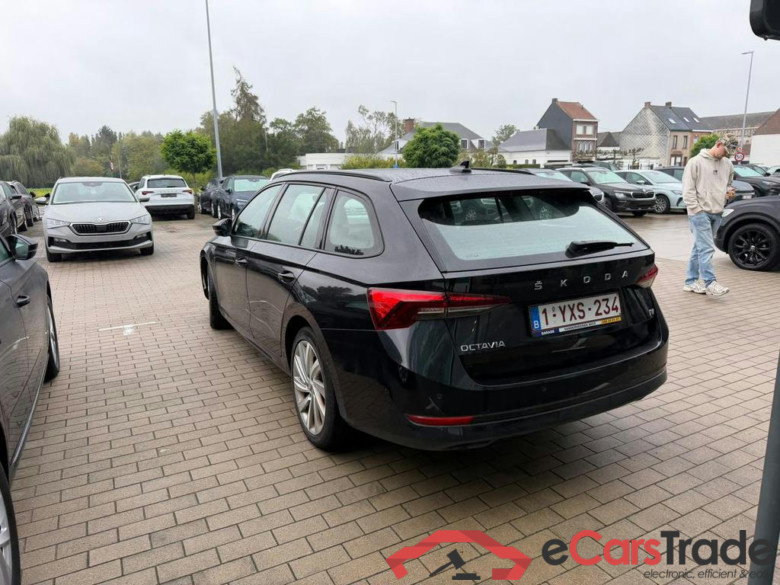 SKODA Octavia Combi PHEV SW 1.4 TSI Ambition DSG #4