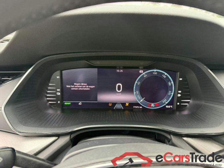 SKODA Octavia Combi PHEV SW 1.4 TSI Ambition DSG #6